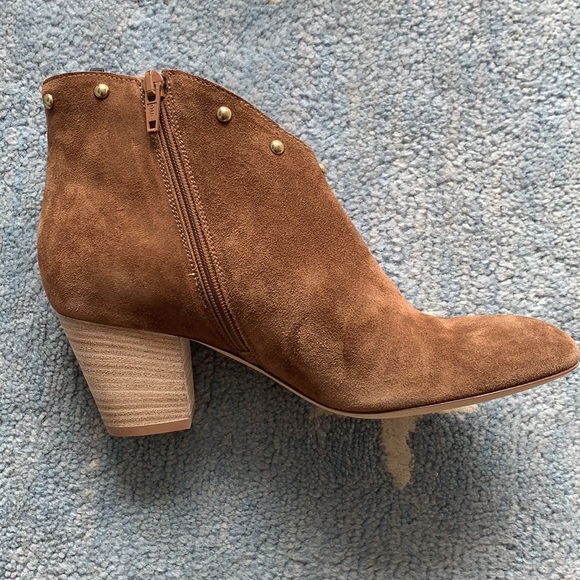 Brand New SJP brown booties - Picture 7 of 11